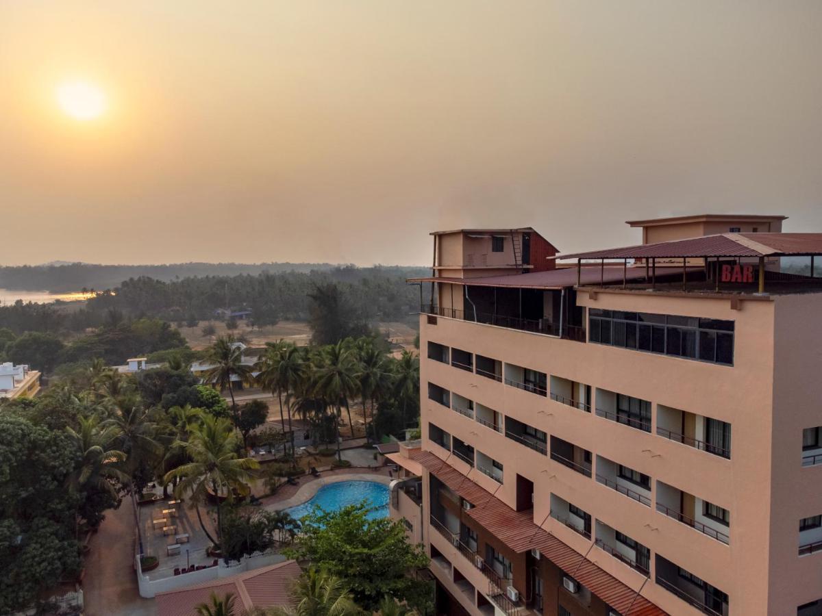 Hotel Sterling Karwar Exterior foto
