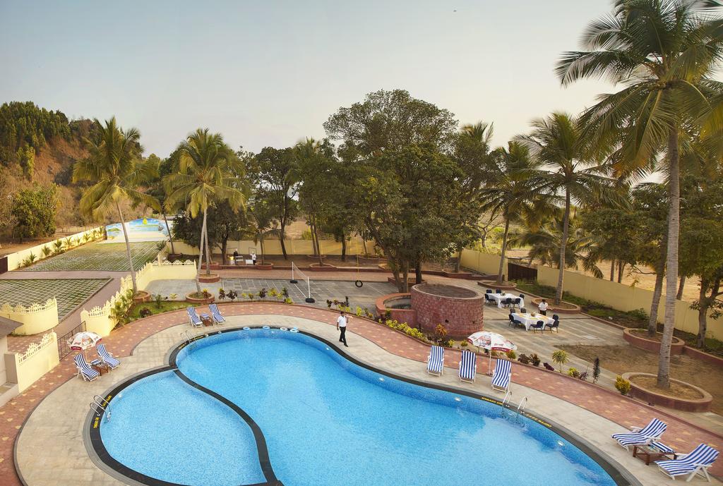 Hotel Sterling Karwar Exterior foto