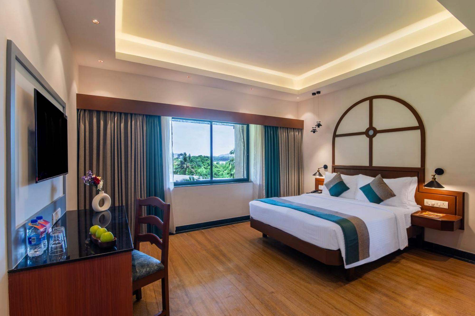 Hotel Sterling Karwar Exterior foto