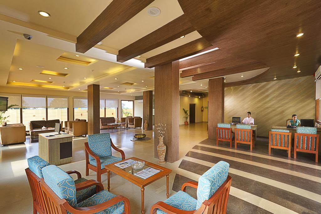Hotel Sterling Karwar Exterior foto