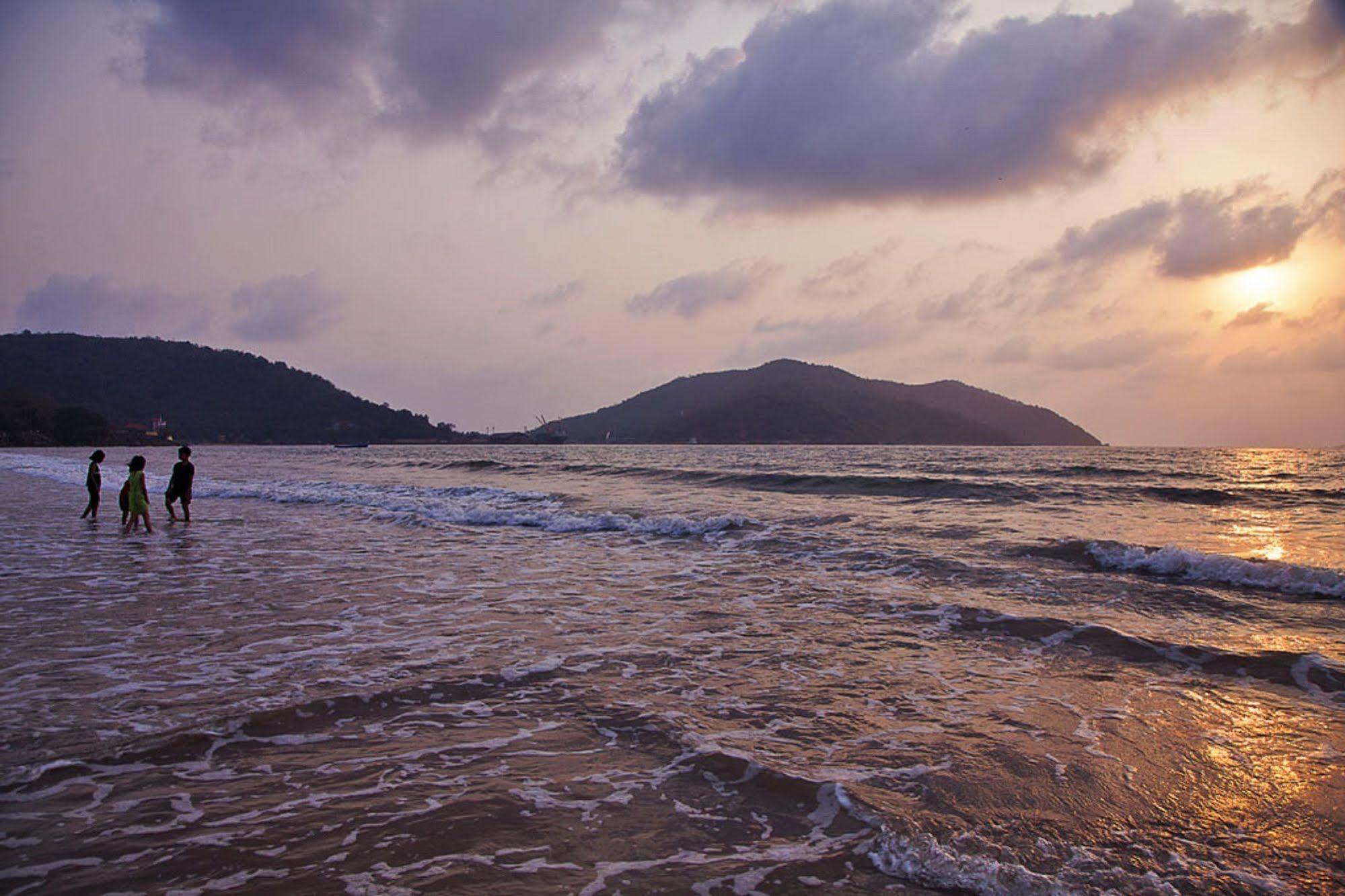 Hotel Sterling Karwar Exterior foto